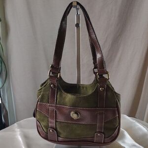 Jaclyn Smith Olive and Brown Hand Bag